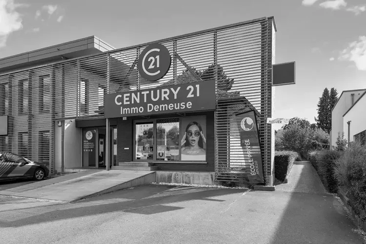 Pourquoi faire appel à une agence immobilière pour votre projet immobilier ?