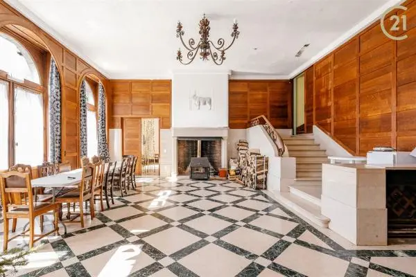 Maison
